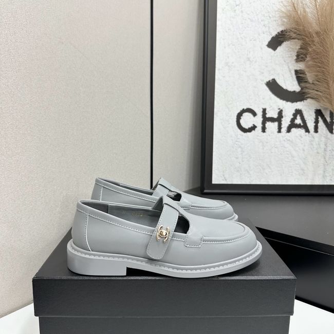 Chanel Moccasins 64135-1