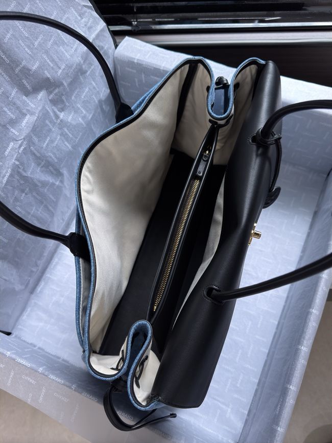 Chanel Large Shopping Bag AS6289 Black & denim blue