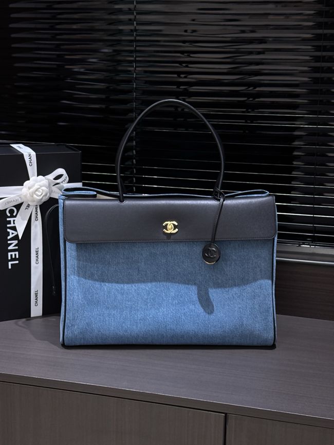Chanel Large Shopping Bag AS6289 Black & denim blue