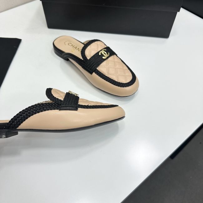 Chanel Mules 64154-4