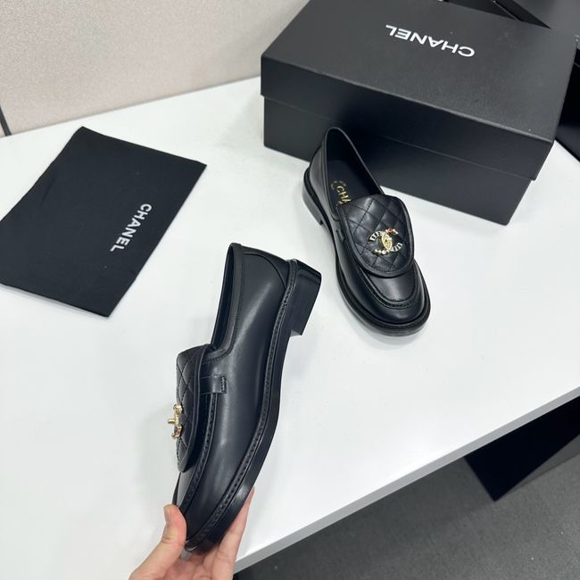 Chanel Moccasins 64159-3