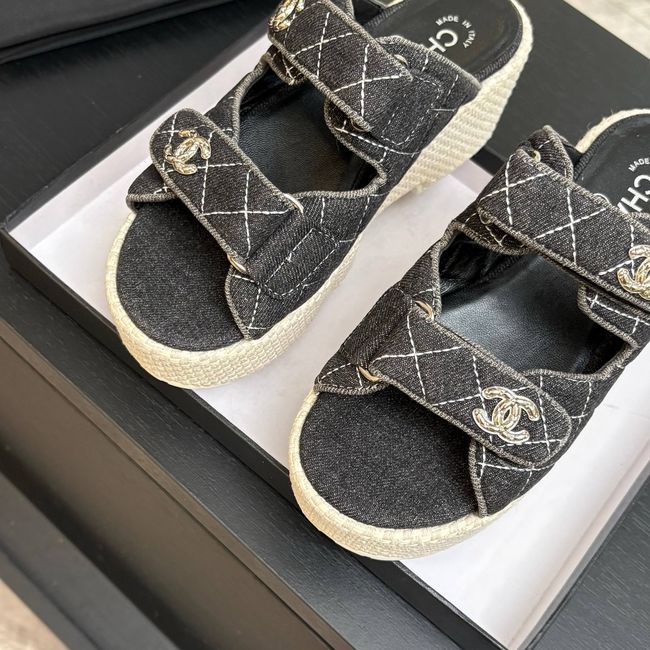 Chanel Mules 64165-3