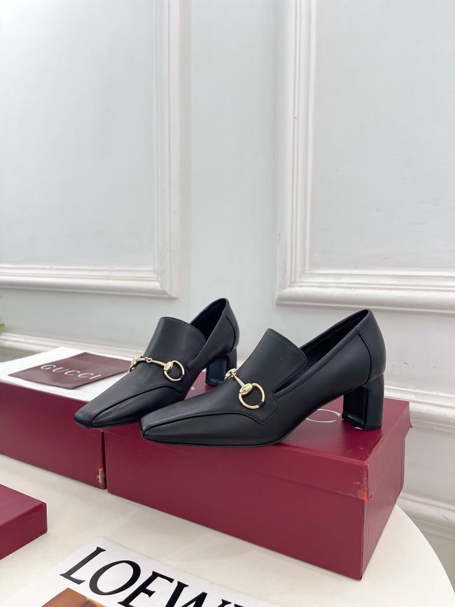 Gucci Womens pump with Horsebit 64200-6