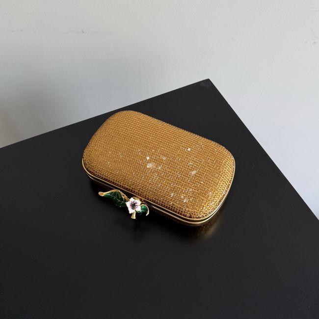 Bottega Veneta Soft Knot Clutch Crystal 06149 gold