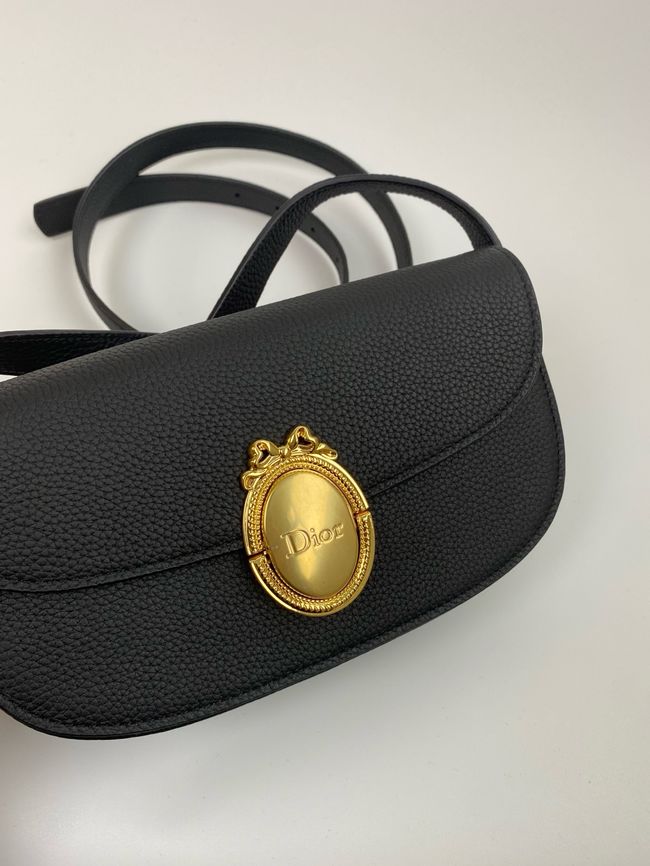 Small Dior Medaillon Flap Bag Grained Calfskin M3919Q black