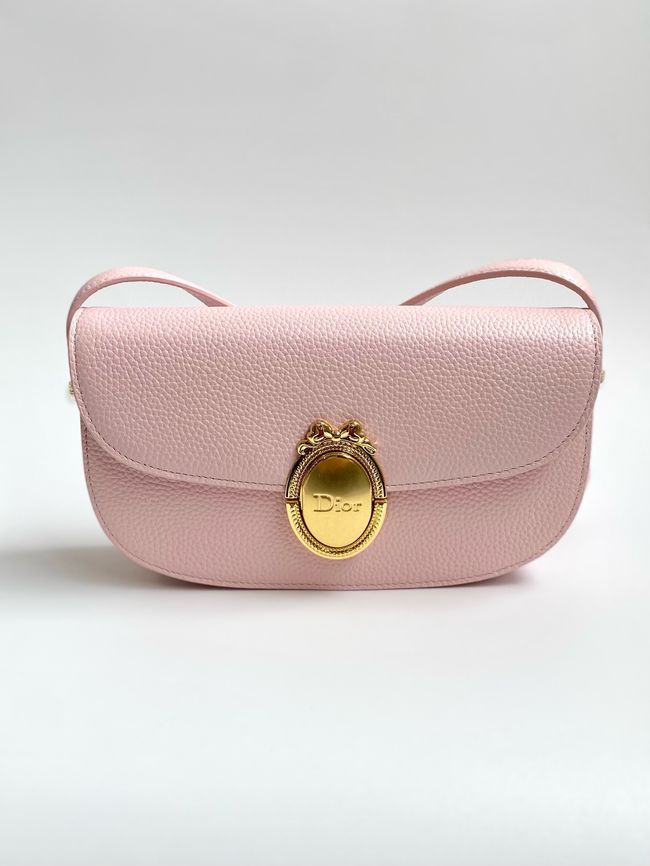Small Dior Medaillon Flap Bag Grained Calfskin M3919Q Rose Tendre