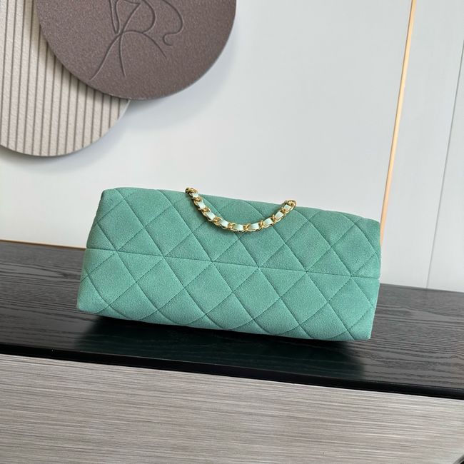 Chanel Clutch with chain AP5252 light green