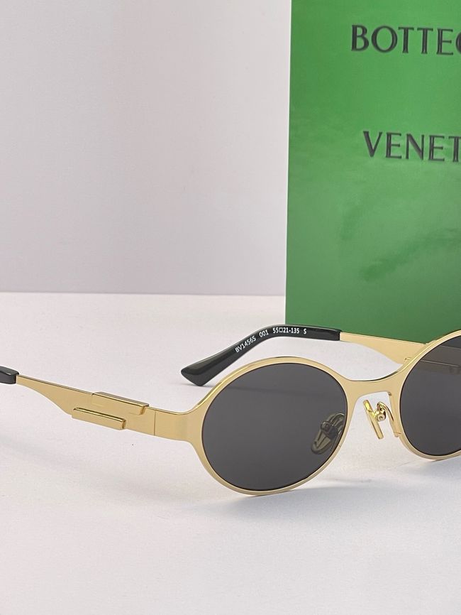 Bottega Veneta Sunglasses 821449-1