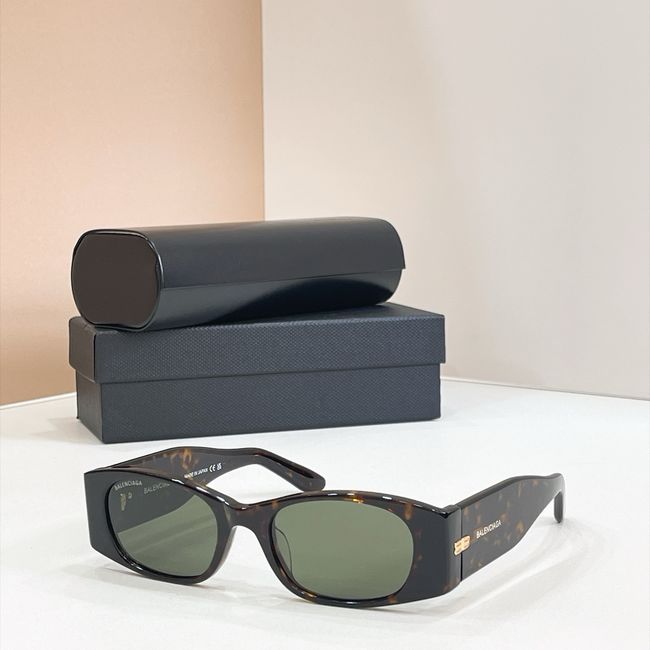 Dolce & Gabbana Sunglasses 821450-1