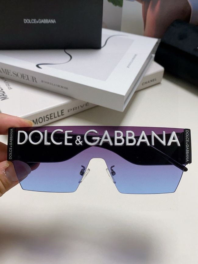 Dolce & Gabbana Sunglasses 821452-3