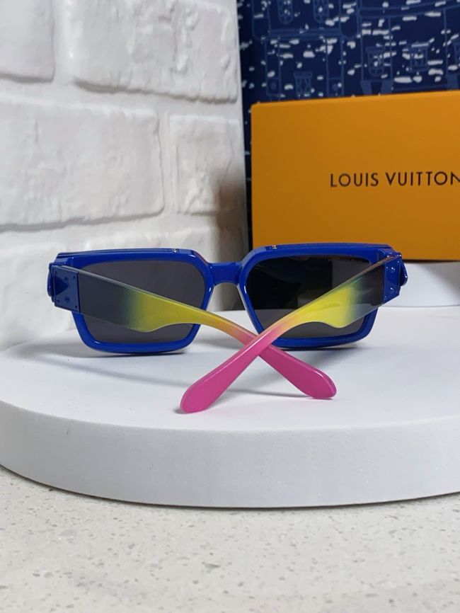 Louis Vuitton Sunglasses 821464-2