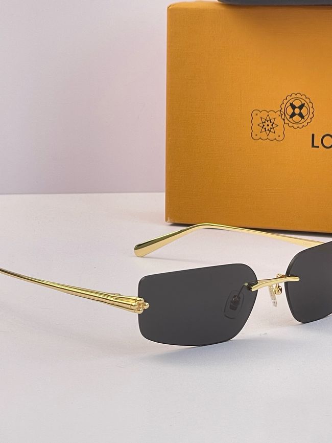 Louis Vuitton Sunglasses 821473-1