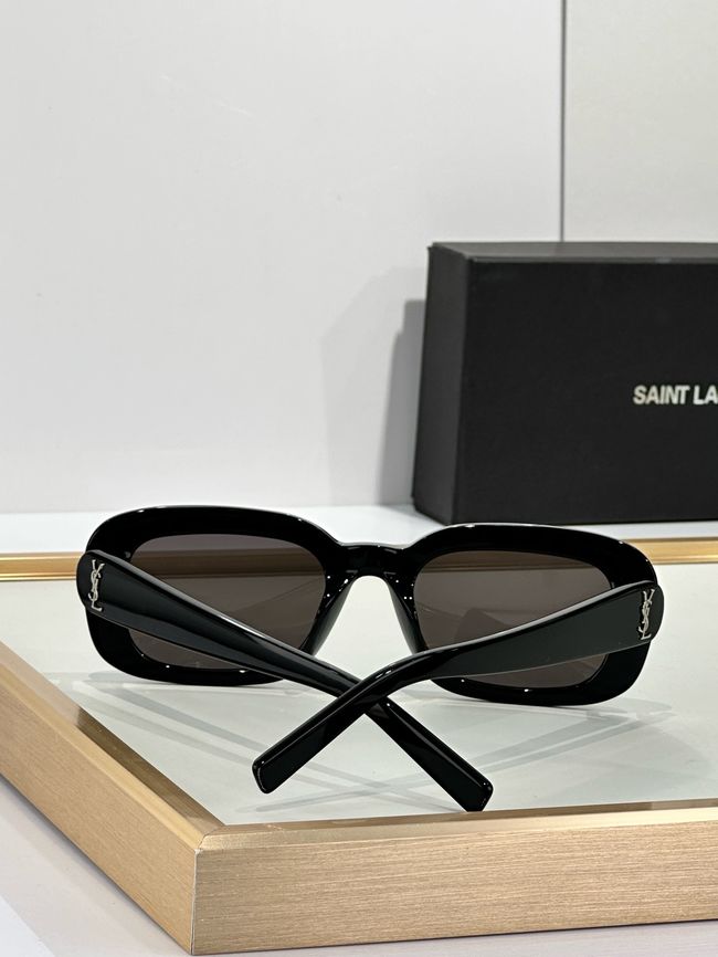 Saint Laurent Sunglasses 821507-4
