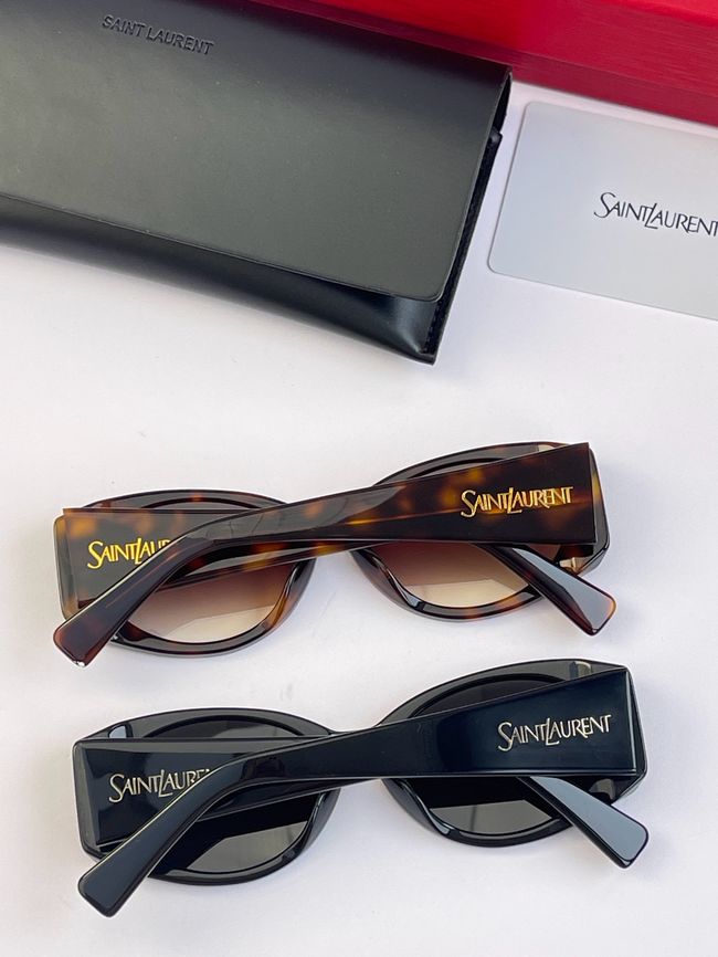 Saint Laurent Sunglasses 821510-2