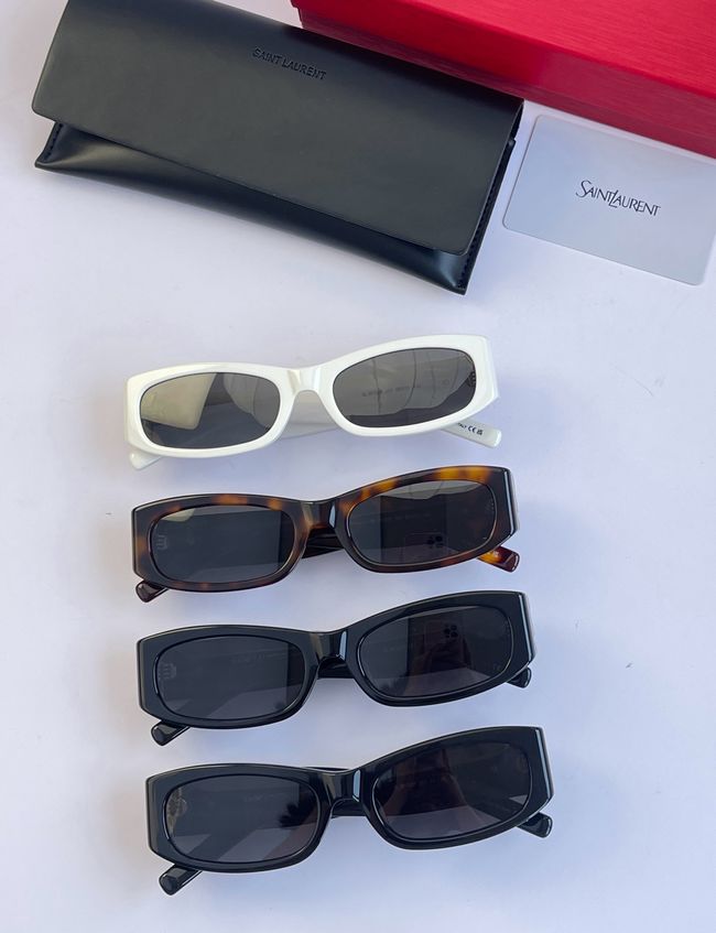 Saint Laurent Sunglasses 821511-4