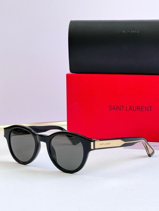 Saint Laurent Sunglasses 821516-2