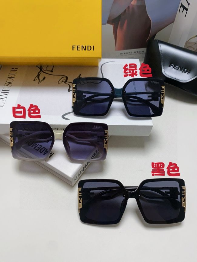 Fendi Sunglasses 821538-2