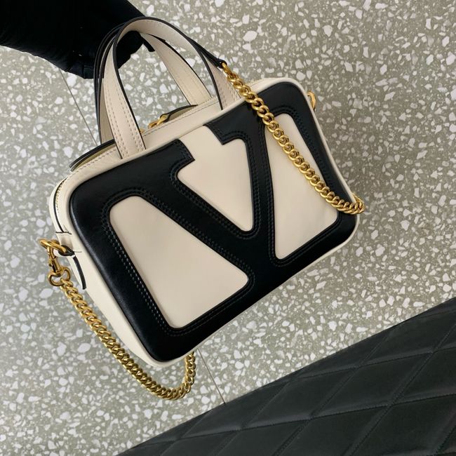 VALENTINO GARAVANI Loco Calf leather bag 0015 black&white