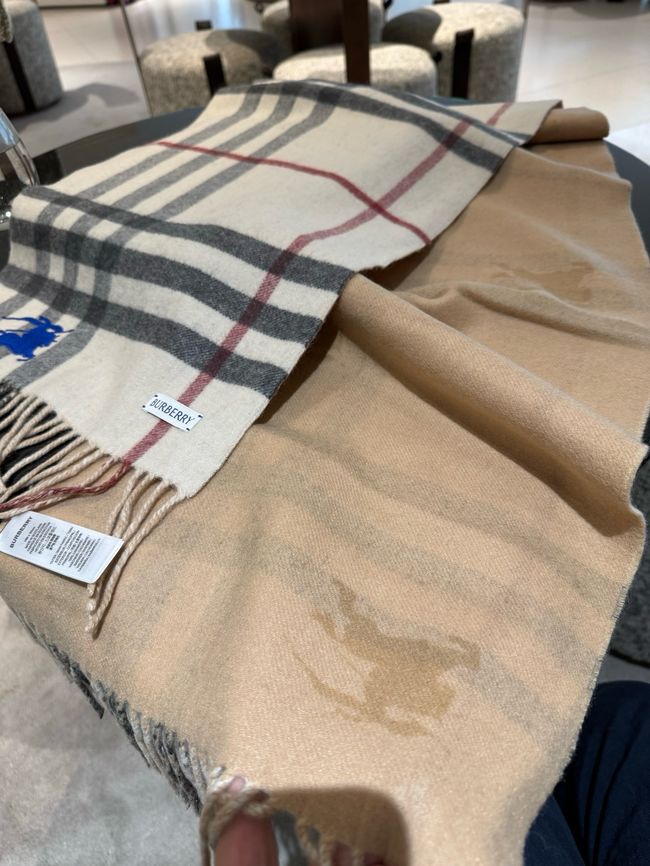 Burberry cashmere scarf BU0021-1