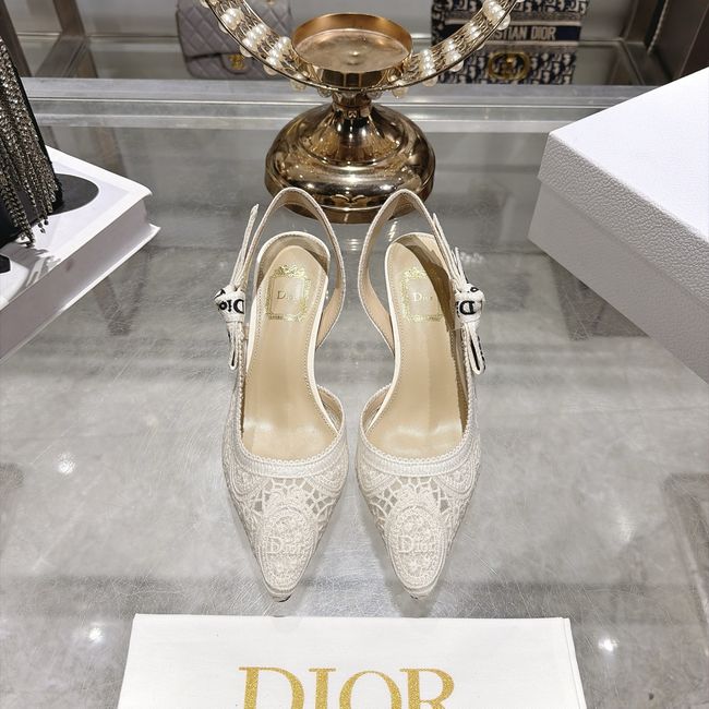 JAdior Slingback Pump Embroidered Plumetis CV642-4