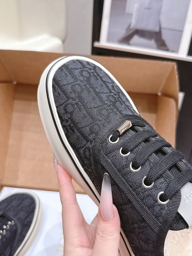 Walk Dior Sneaker Oblique Embroidered Mesh KCK537-4