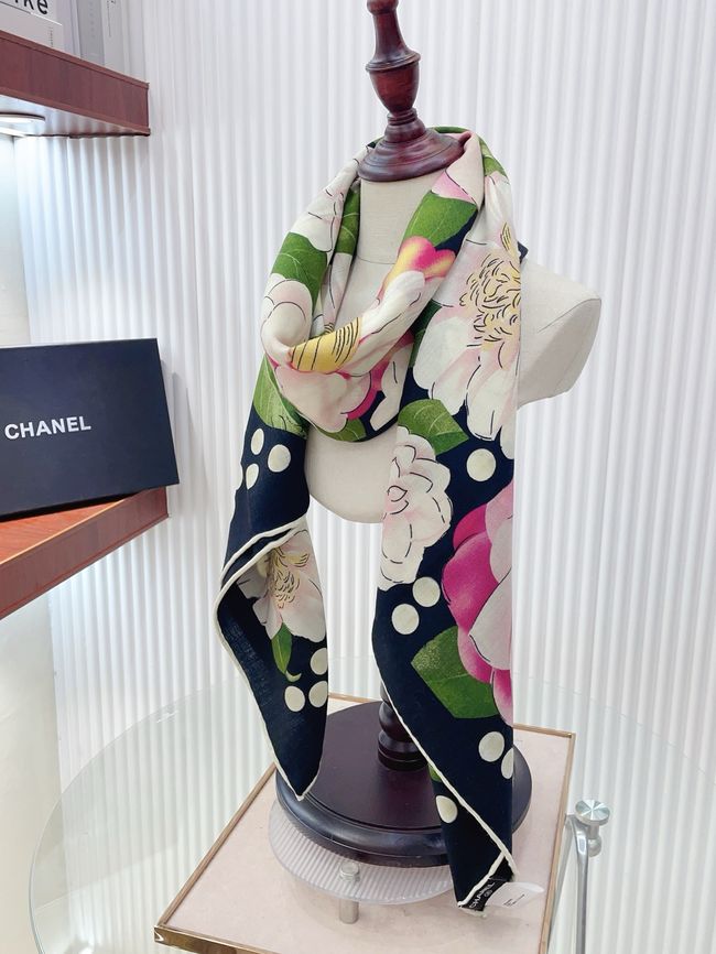 Chanel Wool and Silk Shawl AAC490-1