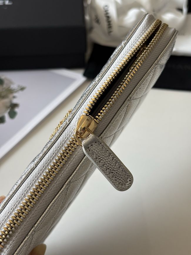 Chanel Classic Zipped Wallet AP5077 Silvery