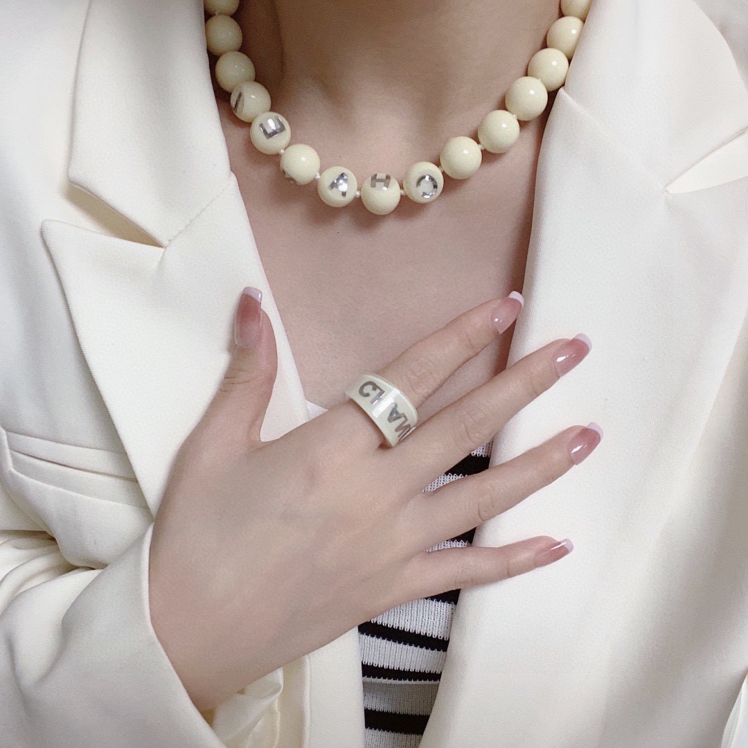Chanel Necklace EE10027