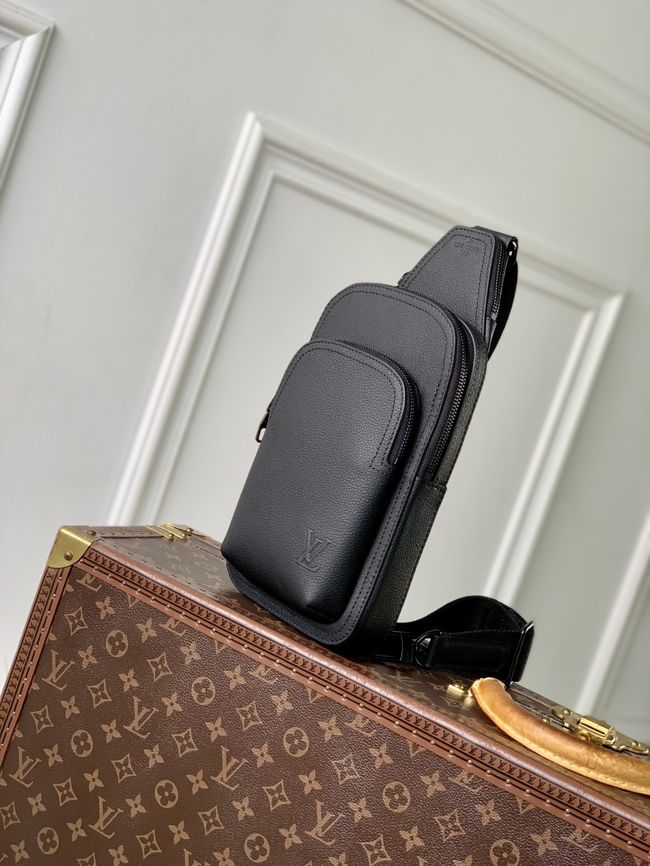 Louis Vuitton Avenue Slingbag PM M15255 black