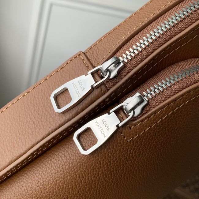 Louis Vuitton Avenue Slingbag PM M15255 tan