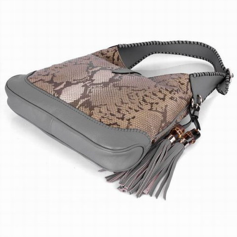 Gucci 219725-F4G1G-9780 Splendida cucitura a mano, nappe e detta