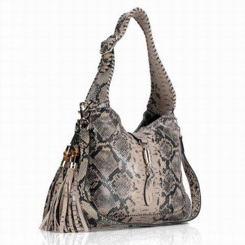 Gucci 219725-F4G1G-9780 Splendida cucitura a mano, nappe e detta