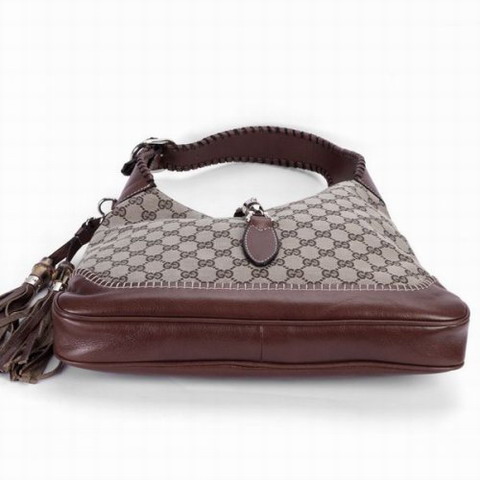 Gucci 219725-F4G1G-9780 Splendida cucitura a mano, nappe e detta