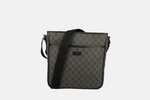 Gucci Borsa a tracolla in beige con finiture in pelle nera 24879
