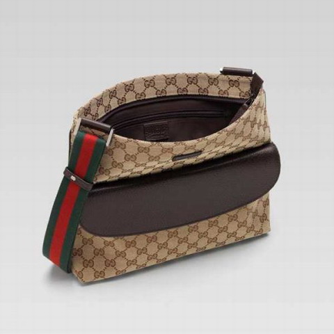 Gucci Medium Messenger Bag 256100 in Beige / Marrone