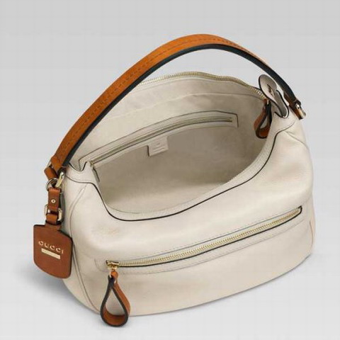 Madison Gucci Outlet Medium Hobo 257047 in Off-White