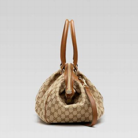 Gucci Sukey Boston Bag Medium 223974 in Beige / Camel Brown
