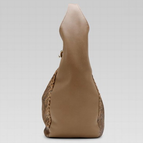Gucci Outlet Greenwich Medium Shoulder Bag 257050 in Light Brown