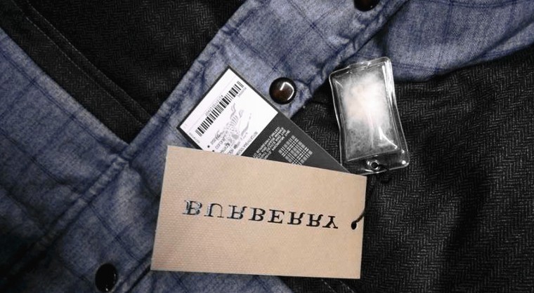 2013 Nuovo Piumini Burberry  Uomo 002
