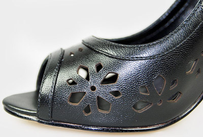 Manolo Blahnik Floral cut-out pumps black