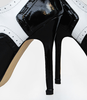 Manolo Blahnik-Oxford Pump