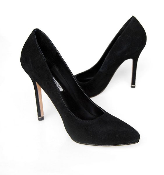 Manolo Blahnik pointed toe suede pumps black