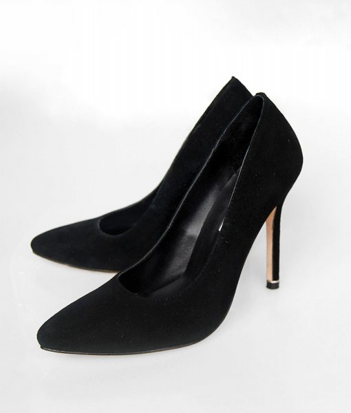 Manolo Blahnik pointed toe suede pumps black