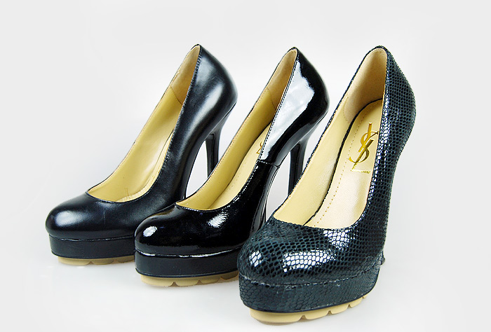 YSL Snakeskin print round toe high heel Pumps Black