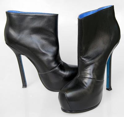 YSL sheepskin boot black 