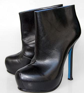 YSL sheepskin boot black 