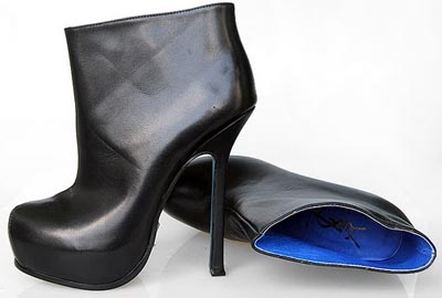 YSL sheepskin boot black 