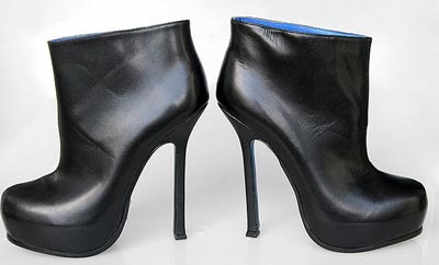 YSL sheepskin boot black 