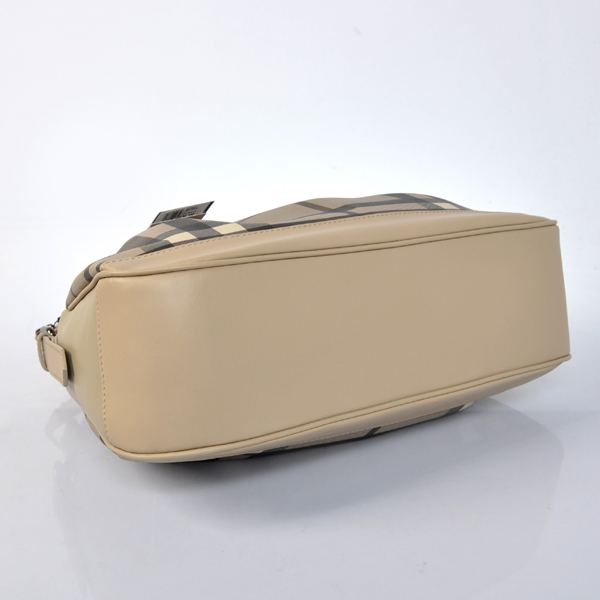 Burberry Piccolo affumicato Controllare Hobo Borsa 10000011617