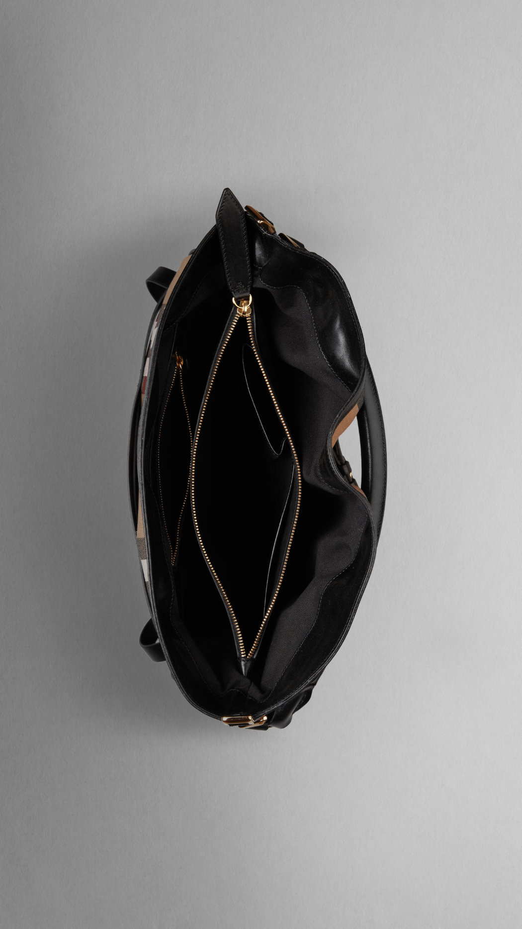 Burberry Media Casa Arrivo Canvas Tote Borsa 37757471